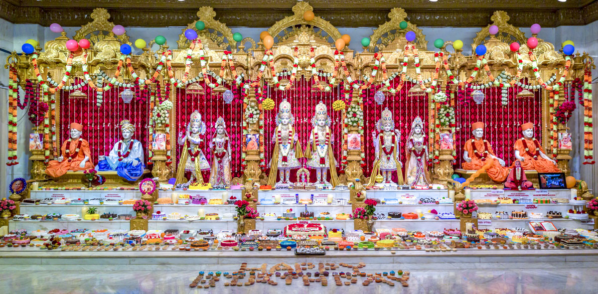 85th Birthday Celebration of Pragat Brahmaswarup Mahant Swami Maharaj, Nairobi