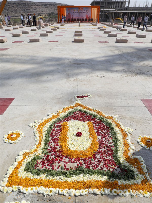 Placement of First Stone Pillar, BAPS Shri Swaminarayan Mandir, Jodhpur