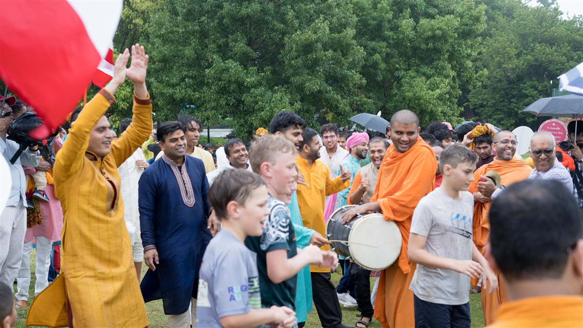 Nagar Yatra