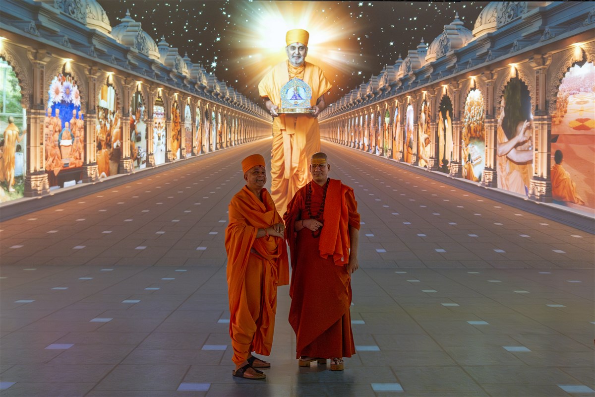 Swami Brahmaviharidas and Swami Kailashanand Giri Ji Maharaj reflect on the inspiring life and work of His Holiness Pramukh Swami Maharaj, the visionary of the Mandir