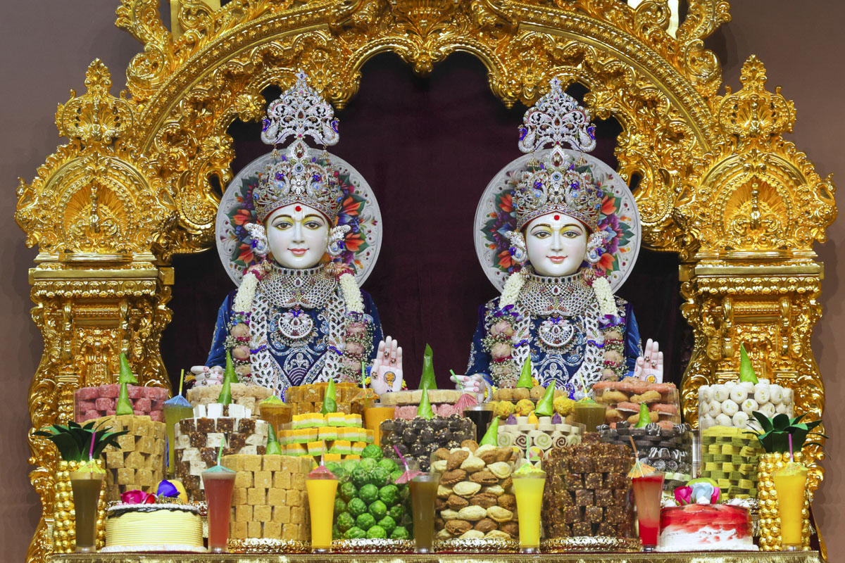 Diwali & Annakut Celebrations 2025 at BAPS Shri Swaminarayan Prarthana Mandir, Kanad, Surat