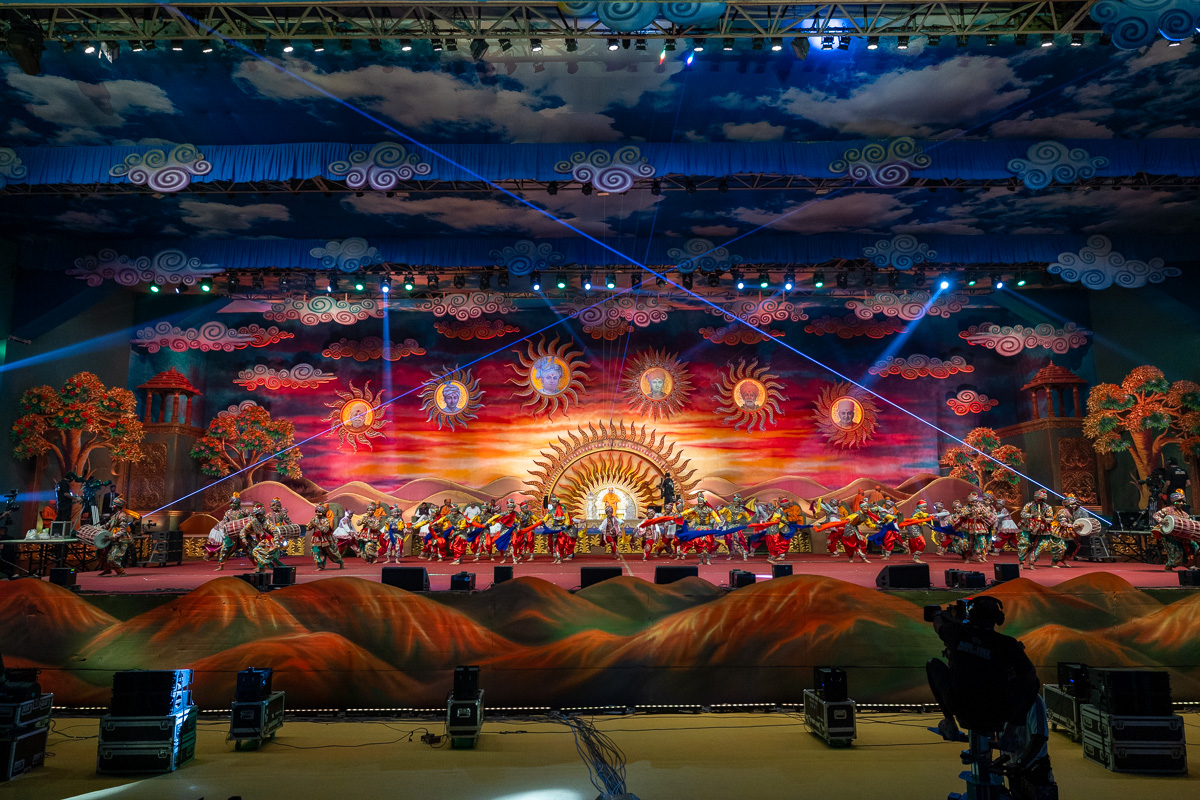 Yuvaks perform a traditional dance