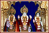 Shri Harikrishna Maharaj and Shri Lakshmi-Narayan Bhagwan