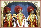 Parabrahma Bhagwan Shri Swaminarayan, Aksharbrahma Shri Gunatitanand Swami and Aksharmukta Shri Gopalanand Swami
